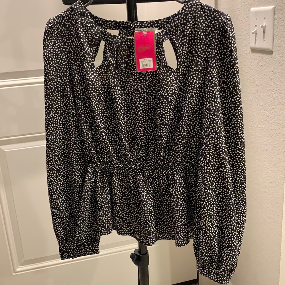 Brand new long sleeved shirt
